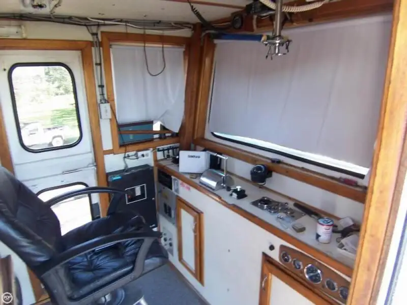 Kapal penarik keur dijual