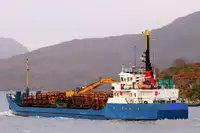 Kapal pangangkut barang curah keur dijual