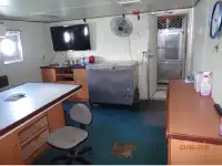 Kapal pendaratan, tangki keur dijual