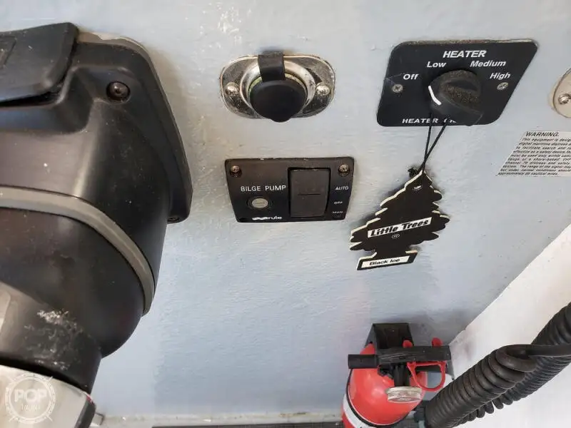 Kapal pangolahan lautan keur dijual