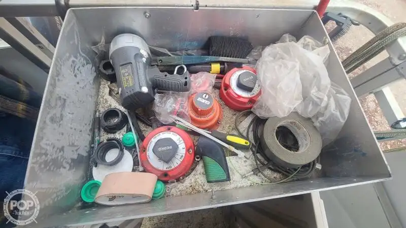 Kapal pesiar keur dijual