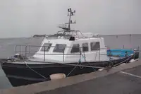 Kapal kerja keur dijual