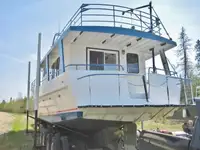 Kapal pesiar keur dijual