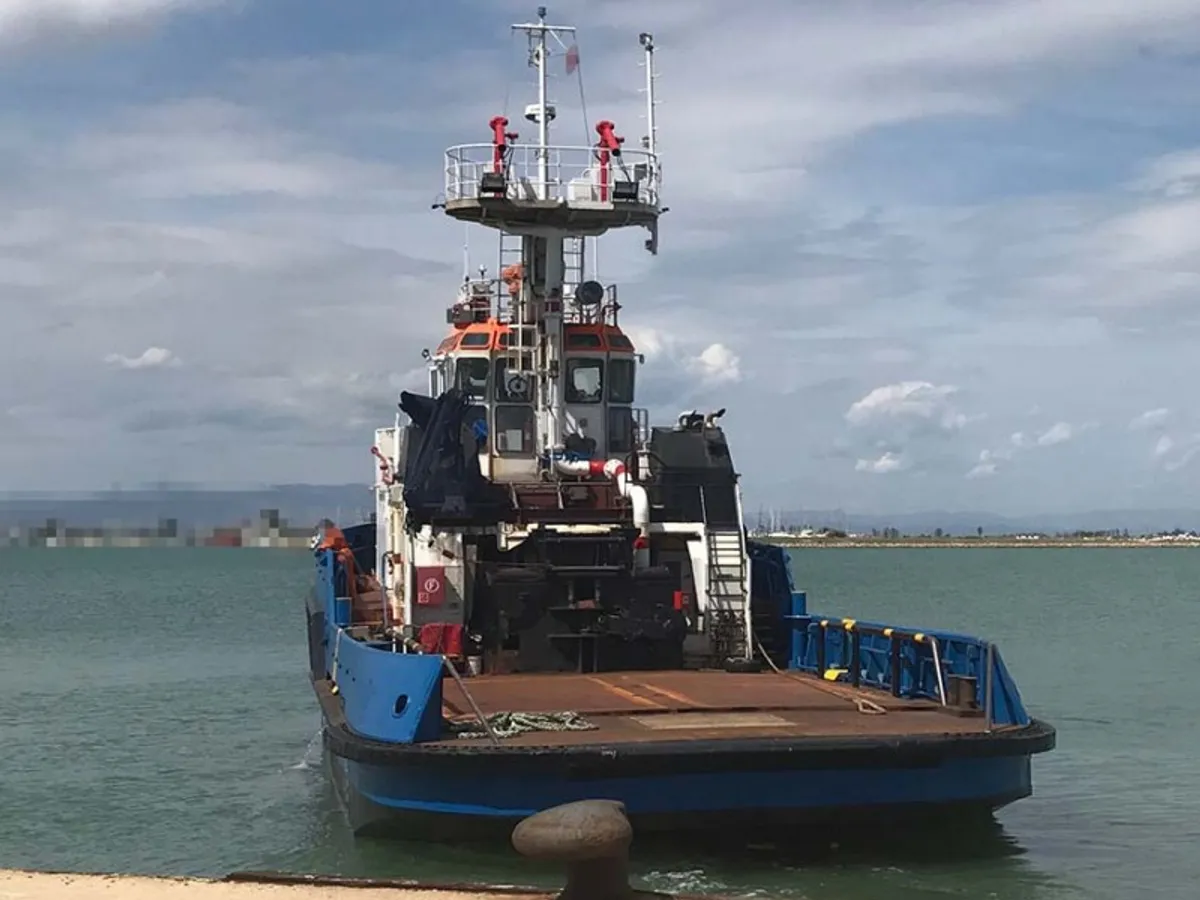 Kapal tunda keur dijual