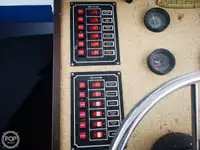 Kapal pangolahan lautan keur dijual