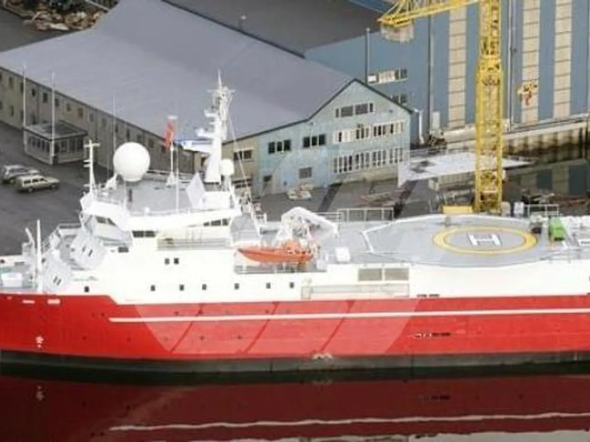 Kapal Pangiriman Cepat (FSV) keur dijual