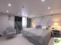 Kapal pesiar keur dijual