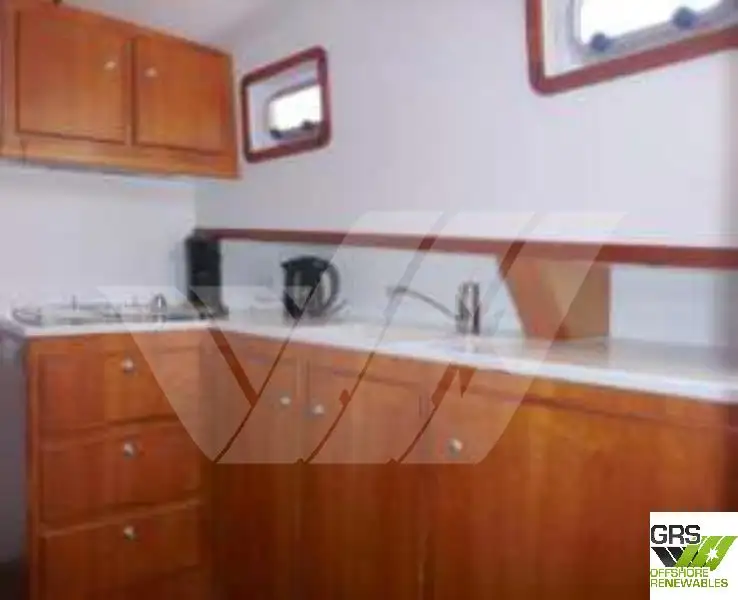 Kapal kerja keur dijual