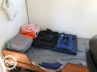 Kapal pasokan keur dijual