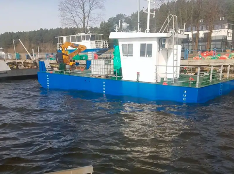 Kapal kerja keur dijual