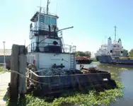 Tow boat pikeun dijual