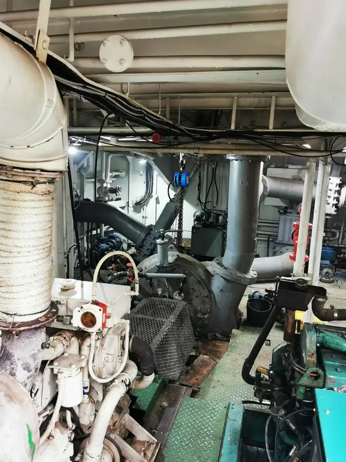 Kapal keruk keur dijual