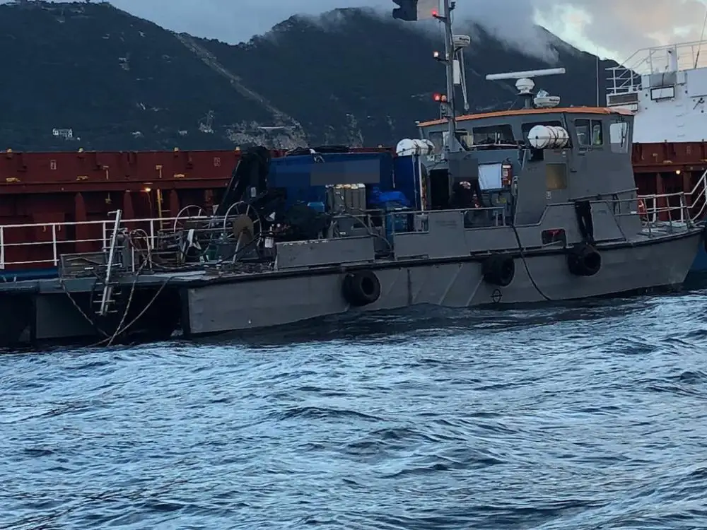 Kapal kerja keur dijual