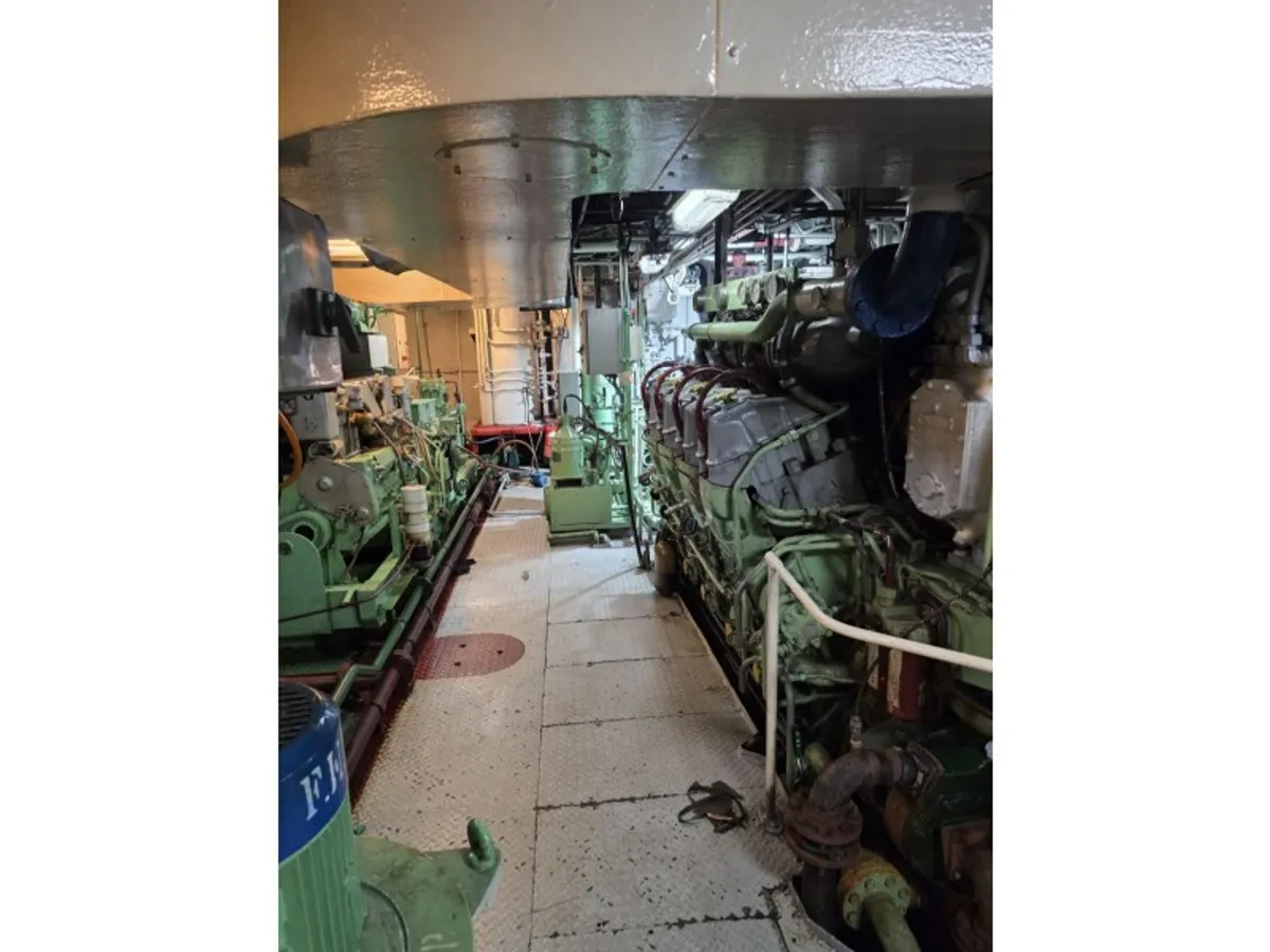 Kapal tunda keur dijual