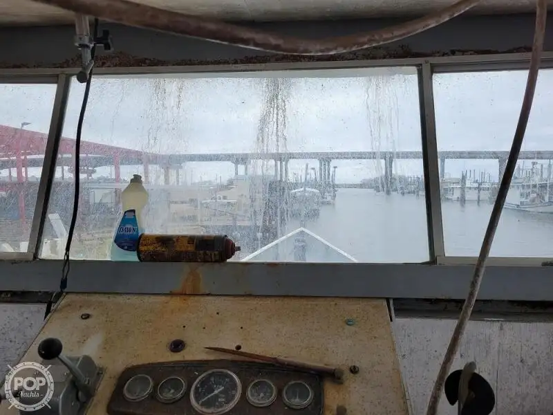 Kapal pasokan keur dijual