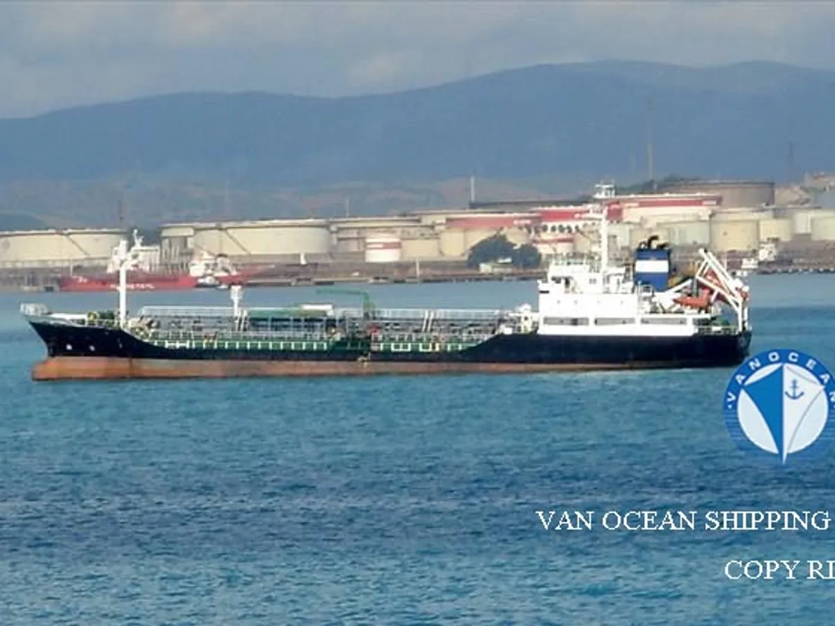 Kapal tangki minyak/bahan kimia keur dijual