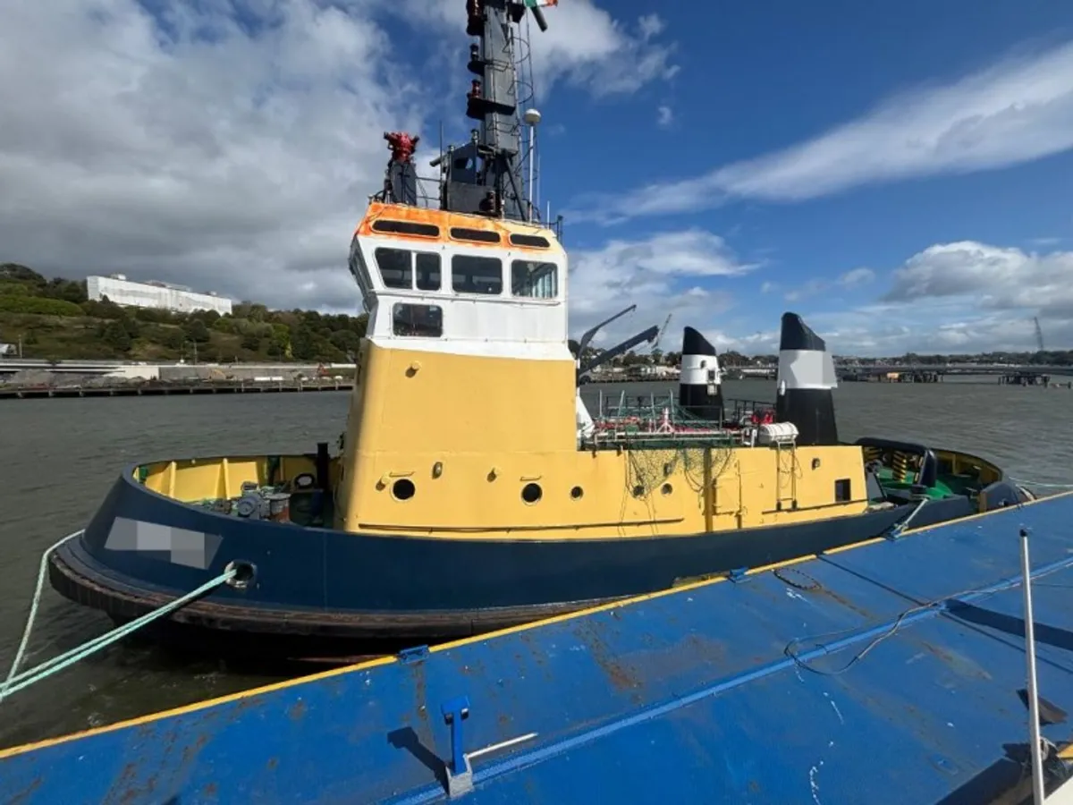Kapal tunda keur dijual