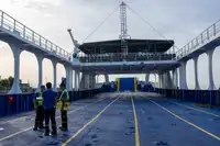 Kapal fery keur dijual