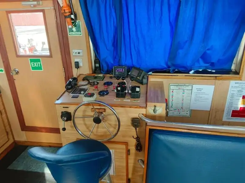 Kapal kru keur dijual