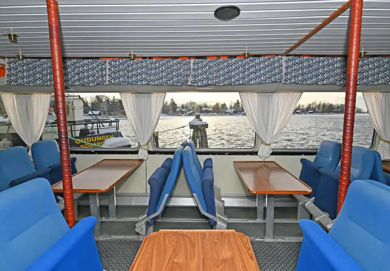 Kapal pesiar keur dijual