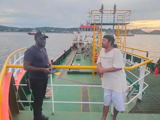 Kapal tangki minyak/bahan kimia keur dijual