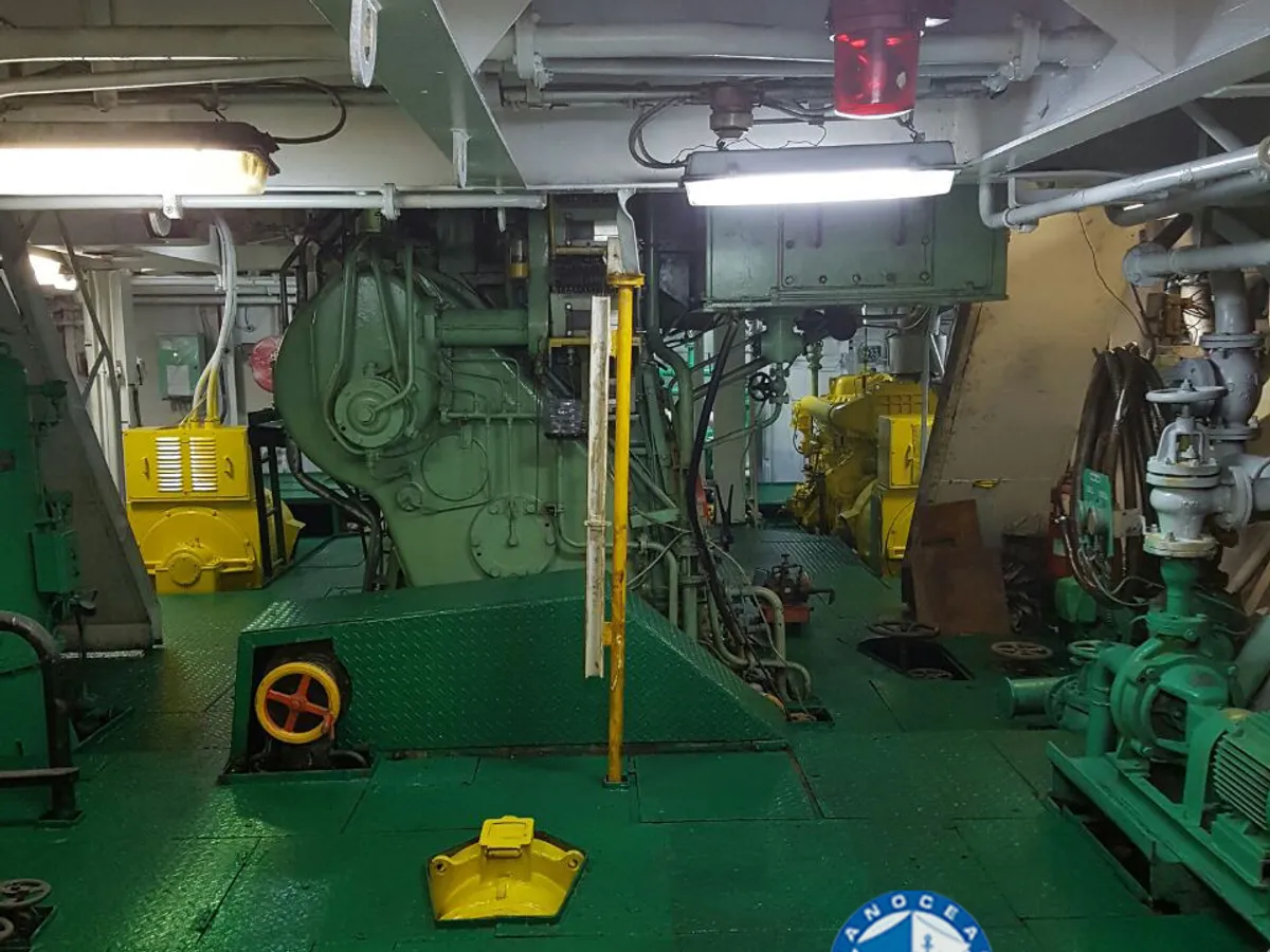 Kapal tangki minyak/bahan kimia keur dijual
