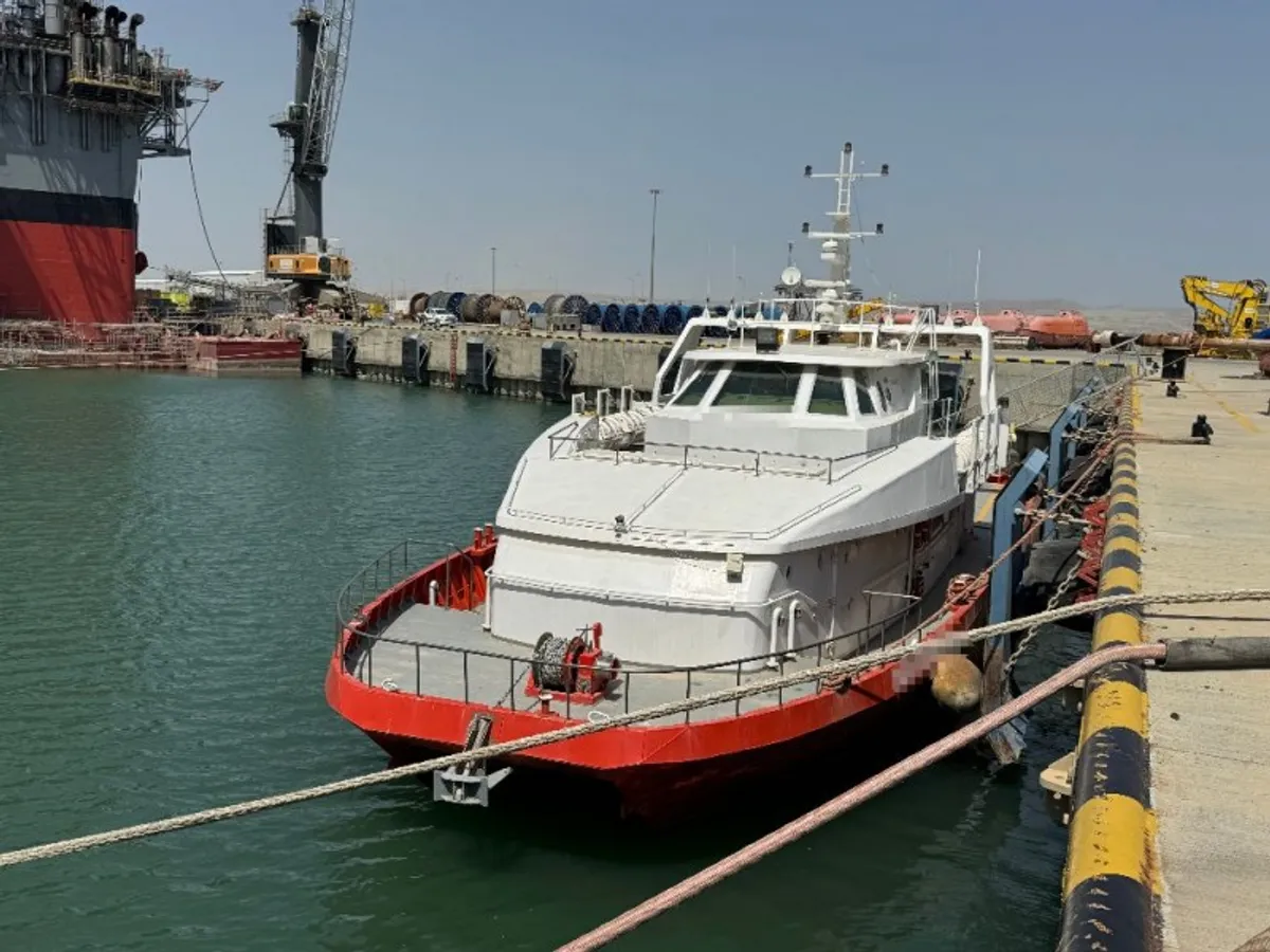 Kapal kru keur dijual