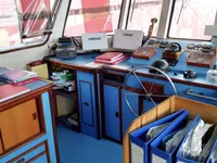 Kapal survei keur dijual