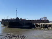 Kapal penarik keur dijual