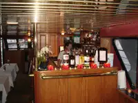 Kapal pesiar keur dijual