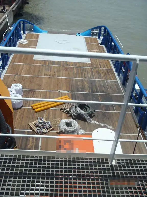 Kapal penarik keur dijual