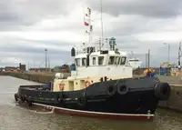 Tow boat pikeun dijual