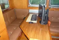Kapal survei keur dijual