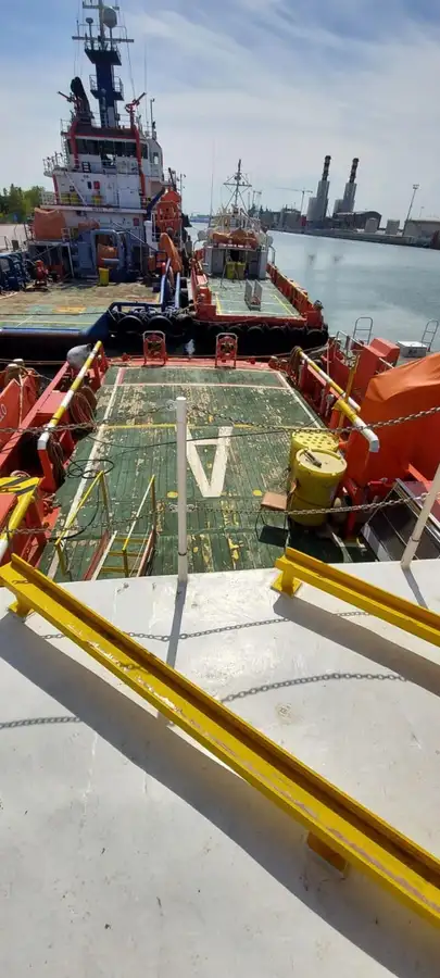 Kapal kru keur dijual