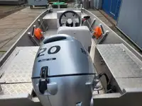 Kapal kerja keur dijual