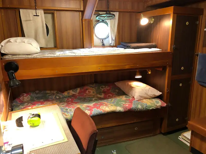 Kapal penarik keur dijual