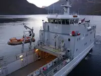 Kapal pendaratan, tangki keur dijual