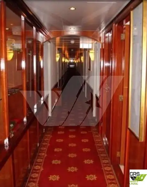 Kapal pesiar keur dijual