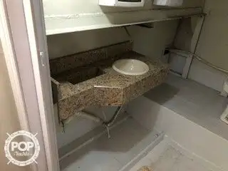 Kapal pasokan keur dijual