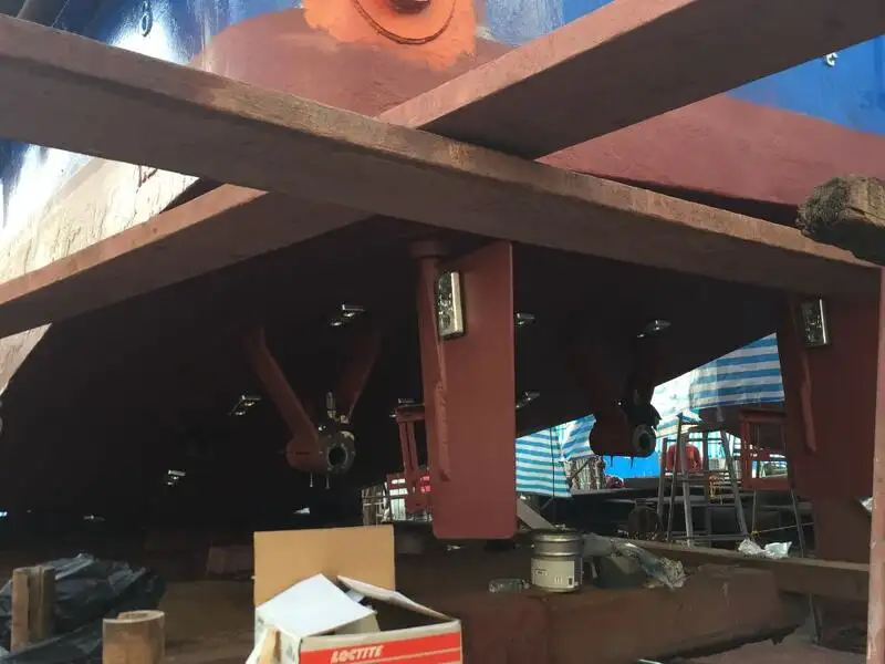 Kapal kerja keur dijual