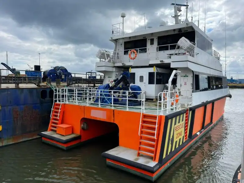 Kapal kontainer keur dijual