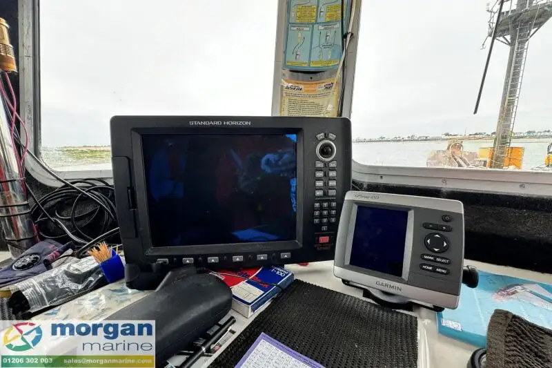 Kapal kerja keur dijual