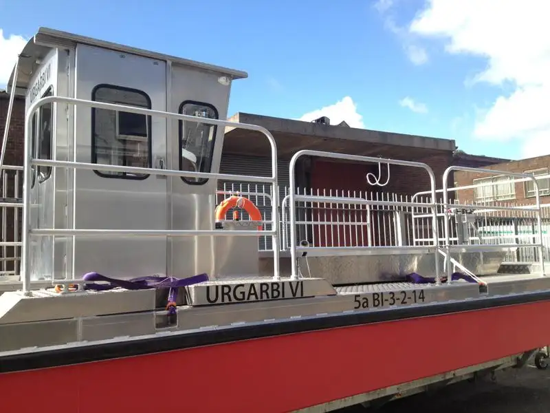 Kapal kontainer keur dijual