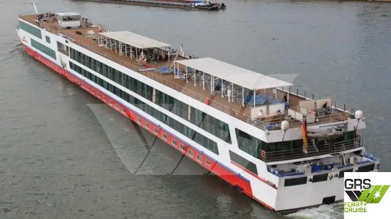 Kapal pesiar keur dijual