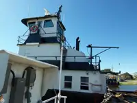 Kapal penarik keur dijual