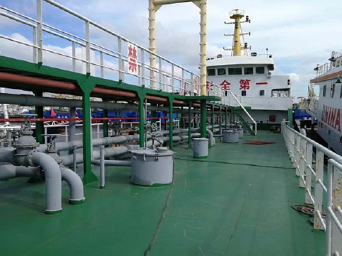 Kapal tangki produk pangan keur dijual