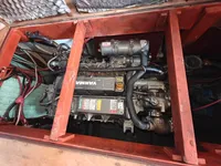 Kapal kerja keur dijual
