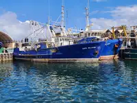 Trawler pikeun dijual