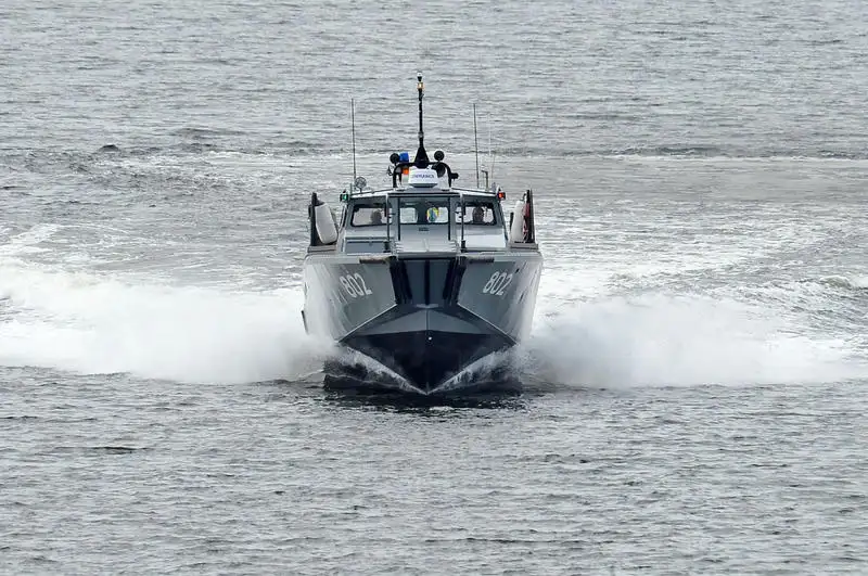 Kapal angkatan laut / militer keur dijual
