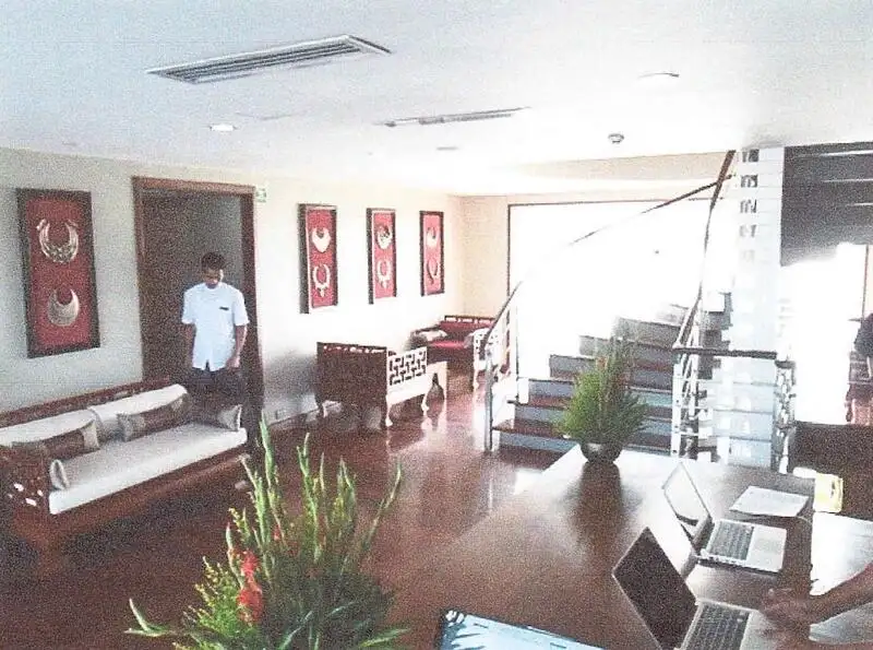Kapal pesiar keur dijual